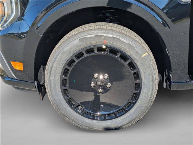 New 2026 Ford Maverick Lobo AWD/4WD image 16