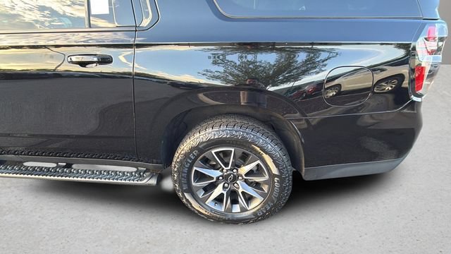 Used 2022 Chevrolet Suburban Z71 w/ Luxury Package AWD/4WD image 45