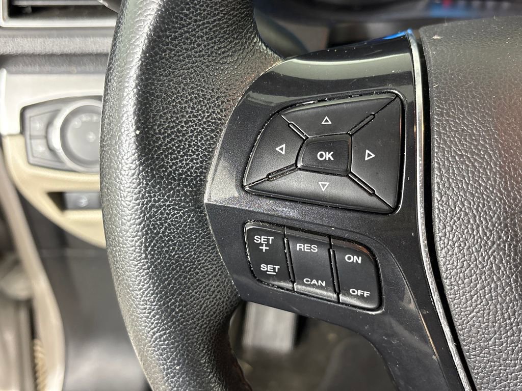 Used 2018 Ford Explorer Limited AWD/4WD image 19