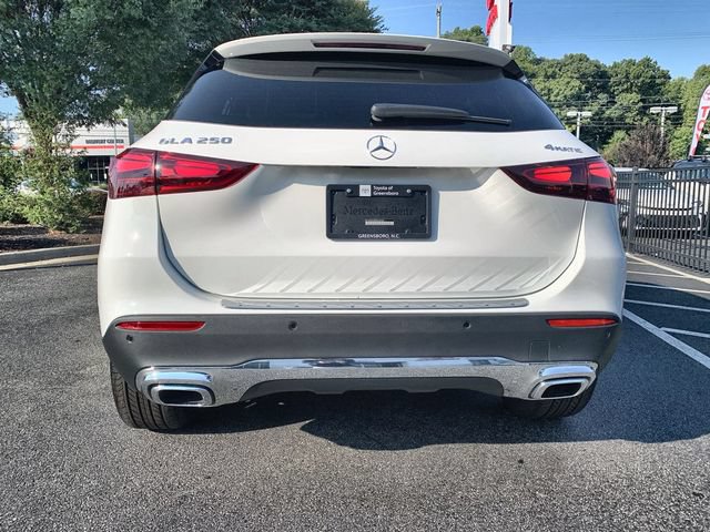 Used 2024 Mercedes-Benz GLA 250 4MATIC image 7