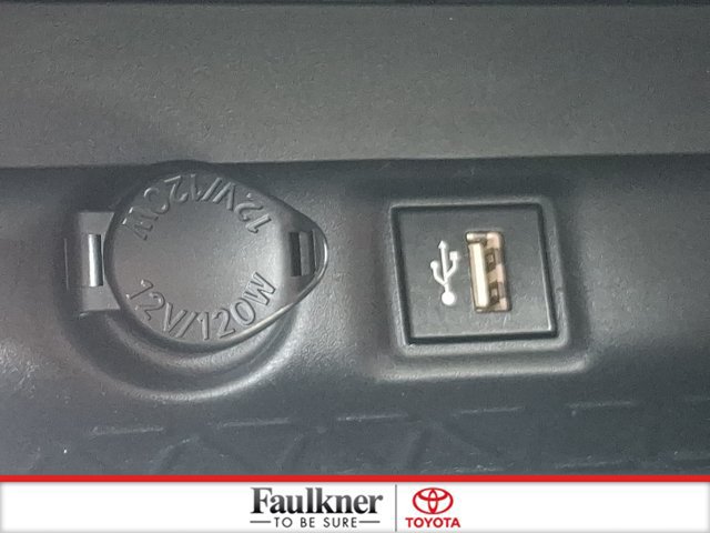 Certified 2025 Toyota RAV4 XLE AWD/4WD image 24