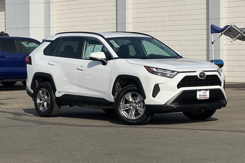 Certified 2025 Toyota RAV4 XLE image 2