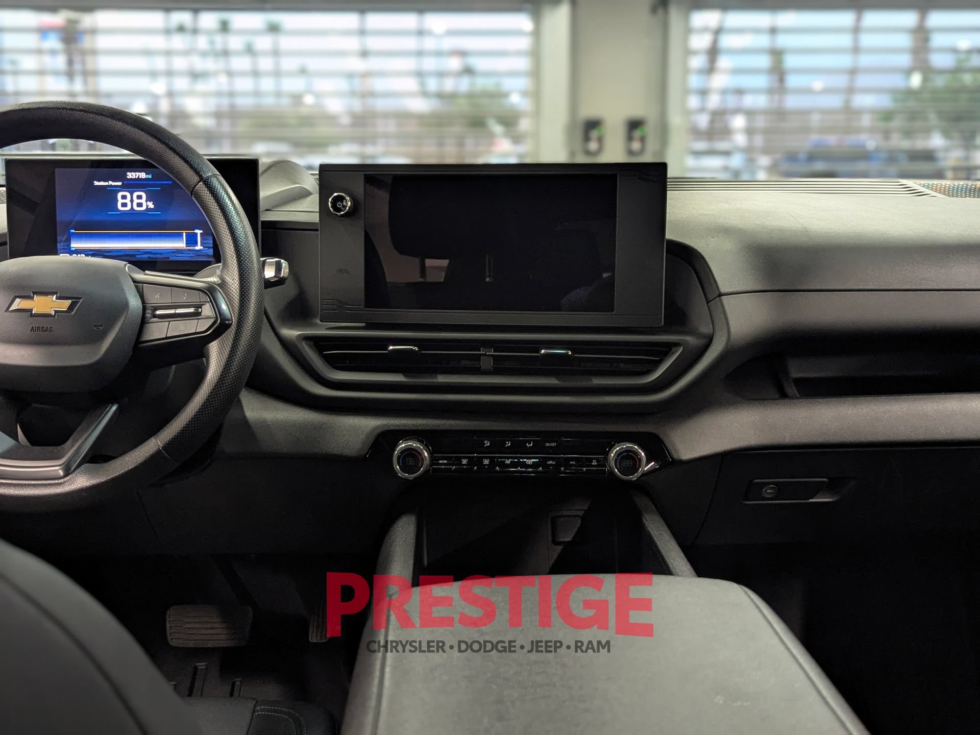 Used 2024 Chevrolet Silverado EV W/T AWD/4WD image 22