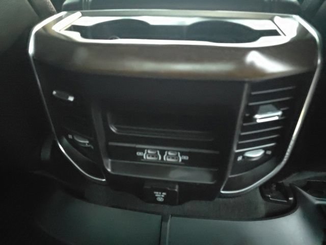 Used 2021 RAM 1500 Laramie AWD/4WD image 6