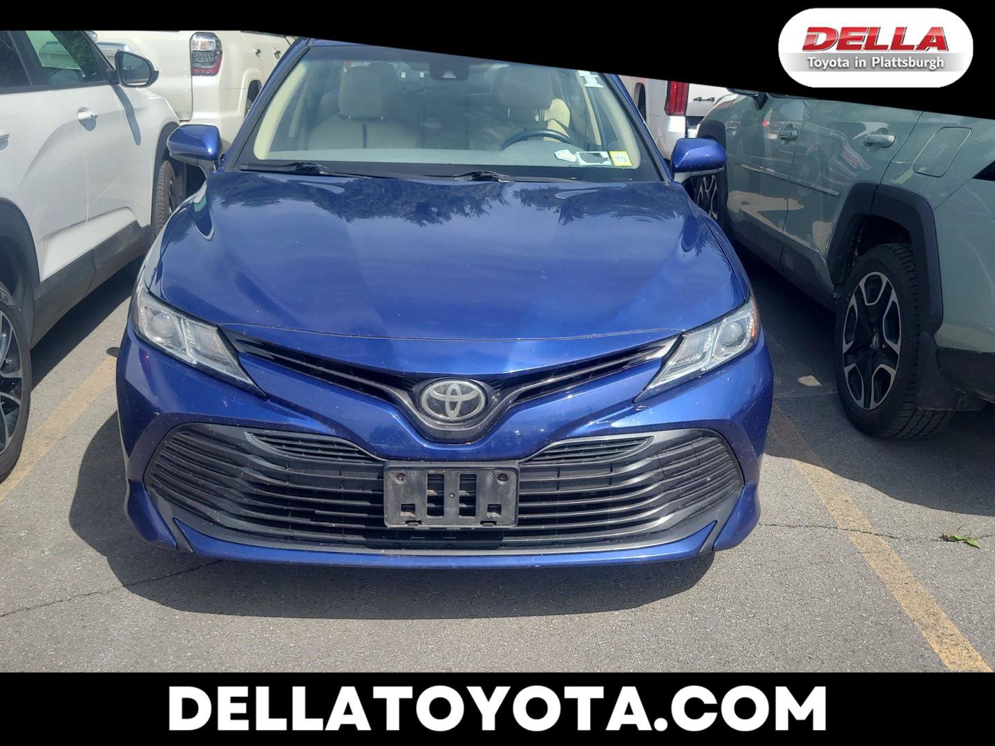 Used 2018 Toyota Camry LE FWD image 1