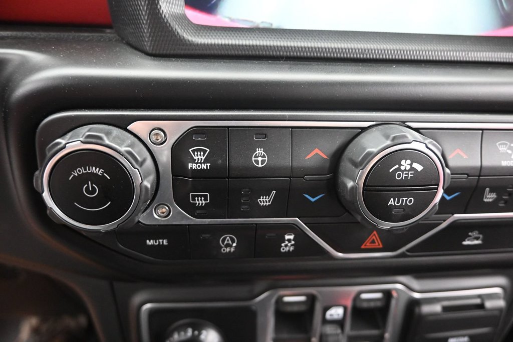 Used 2022 Jeep Gladiator Rubicon w/ LED Lighting Group AWD/4WD image 34