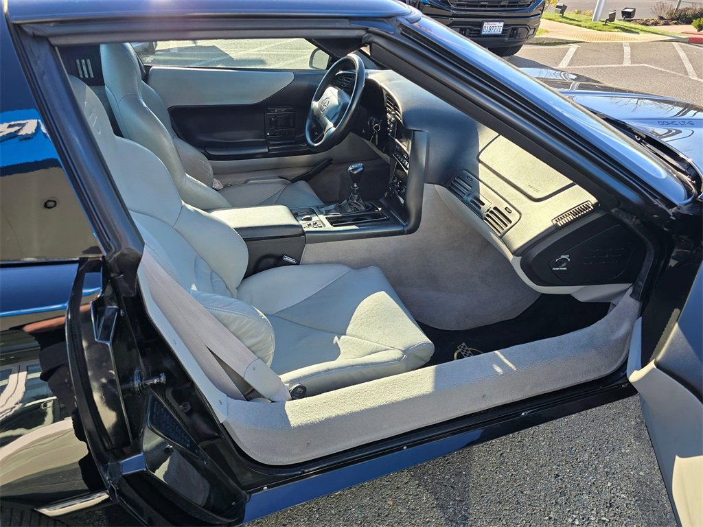 Used 1994 Chevrolet Corvette ZR1 image 15