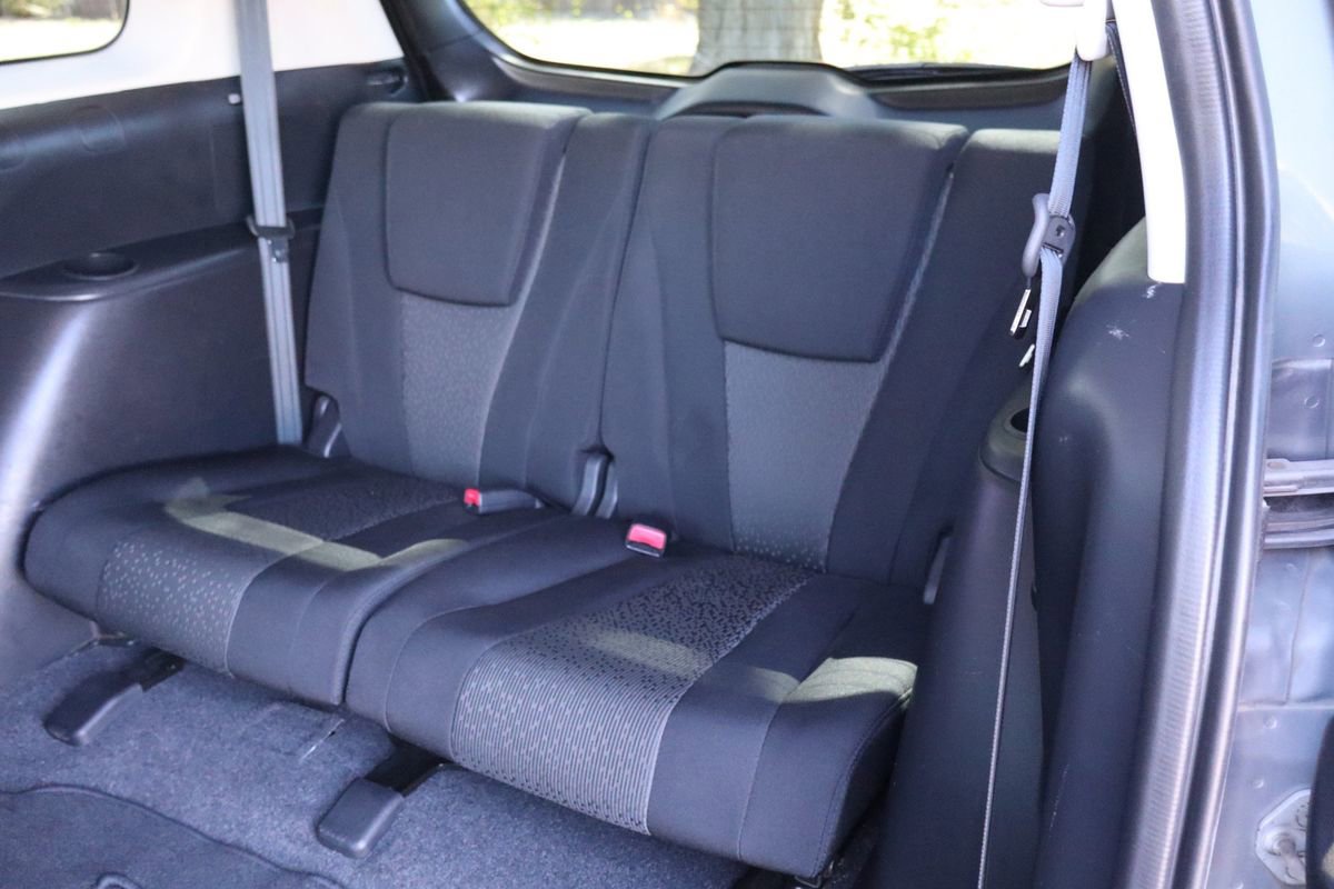 Used 2012 MAZDA MAZDA5 Touring w/ Moonroof & Audio Pkg image 21