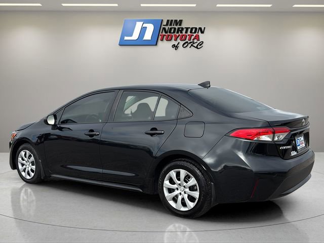 Used 2022 Toyota Corolla LE FWD image 7