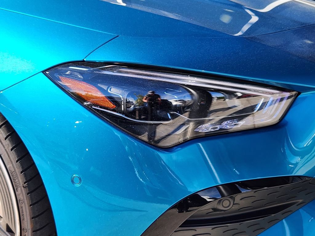 New 2025 Mercedes-Benz CLA 35 AMG 4MATIC image 8