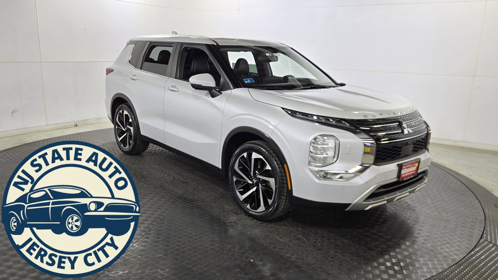 Used 2022 Mitsubishi Outlander SE