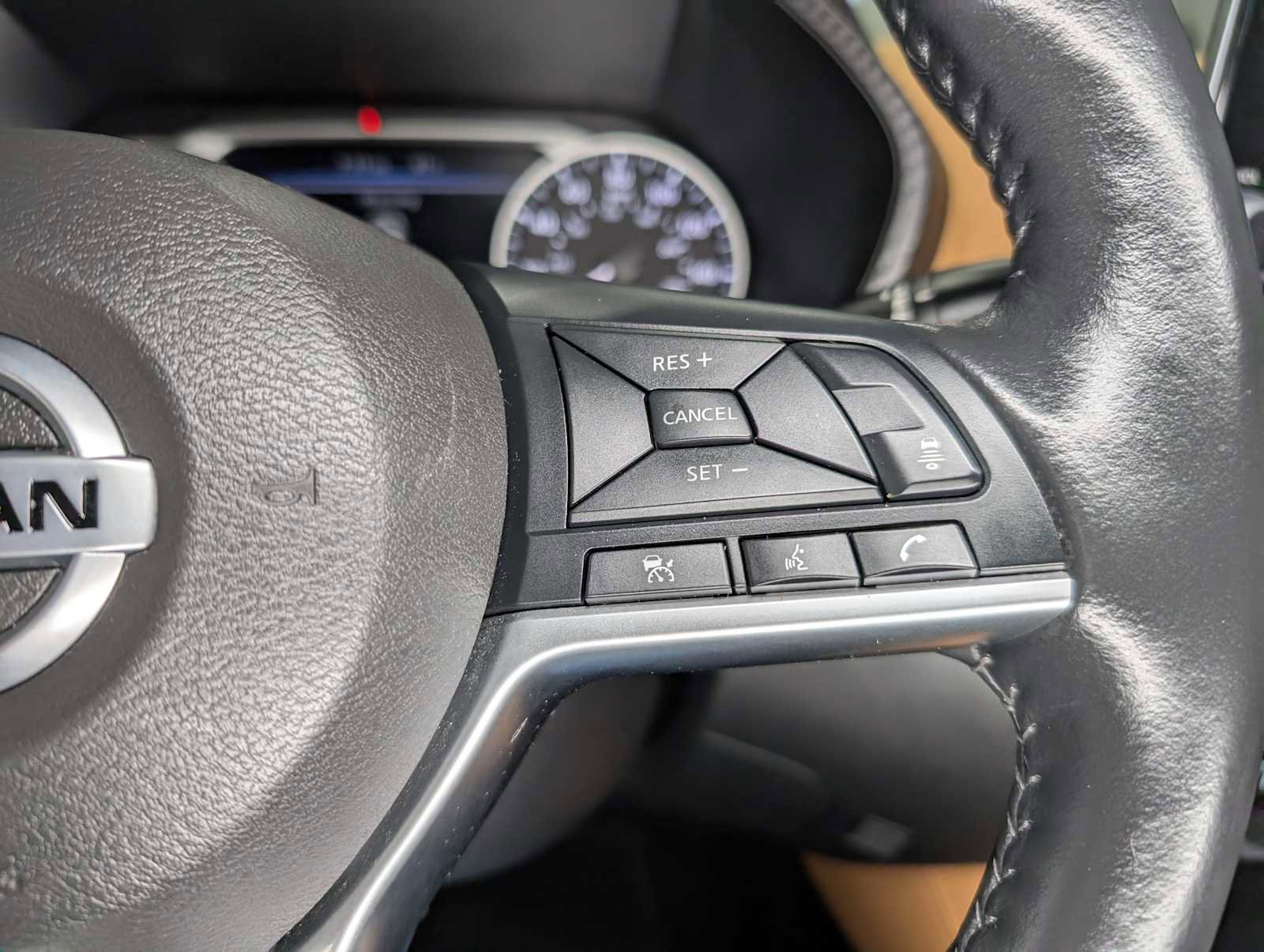 Used 2022 Nissan Sentra SV w/ SV Premium Package image 32