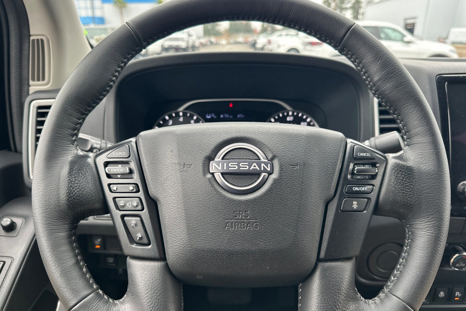 Used 2022 Nissan Frontier SV image 22