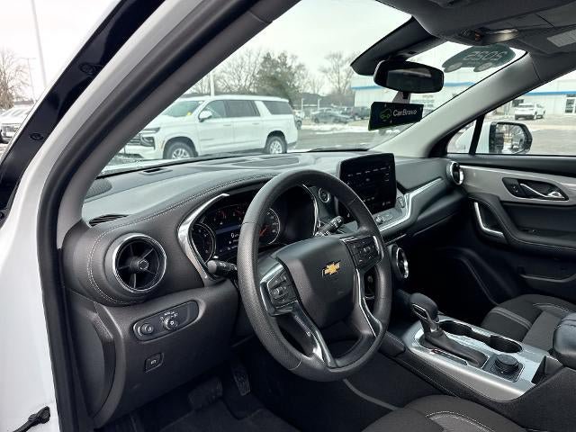 Certified 2025 Chevrolet Blazer LT AWD/4WD image 10