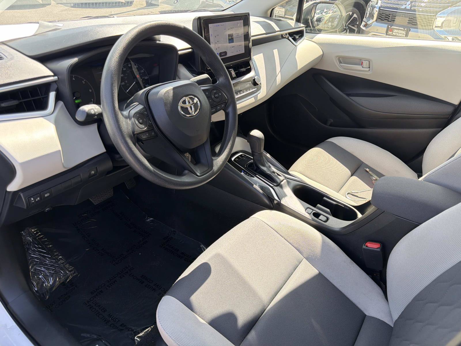 Used 2024 Toyota Corolla LE FWD image 11