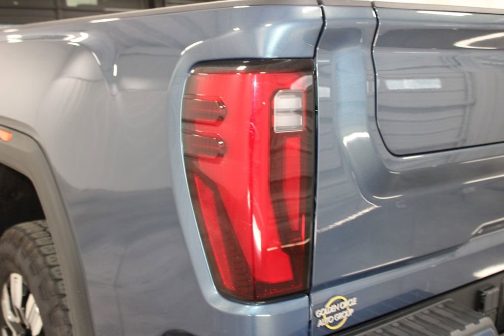Used 2025 GMC Sierra 2500 Denali w/ Denali Reserve Package AWD/4WD image 19