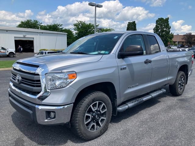 Used 2014 Toyota Tundra SR5 w/ TRD Off Road Package AWD/4WD image 7
