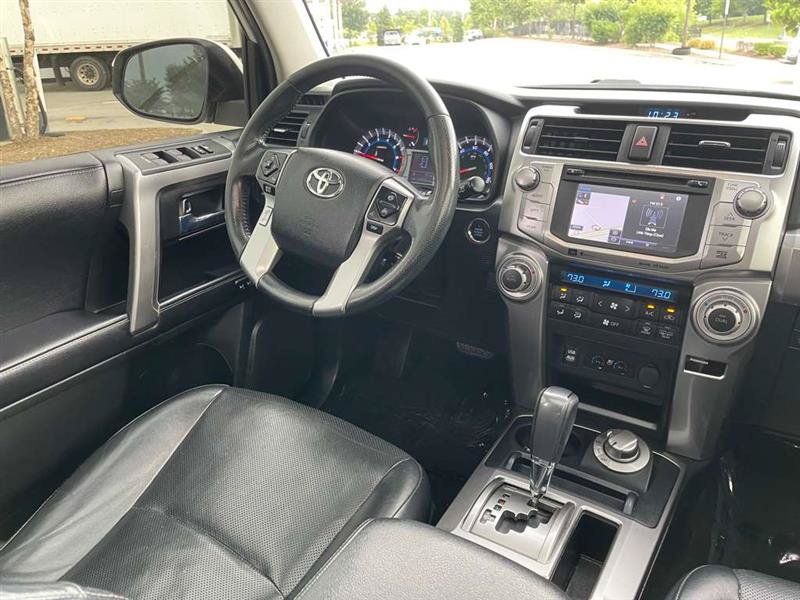 Used 2018 Toyota 4Runner Limited AWD/4WD image 36