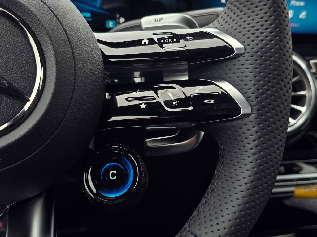 New 2026 Mercedes-Benz GLA 35 AMG 4MATIC image 43