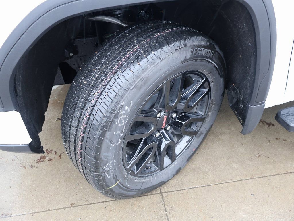 New 2026 GMC Sierra 1500 Elevation image 46
