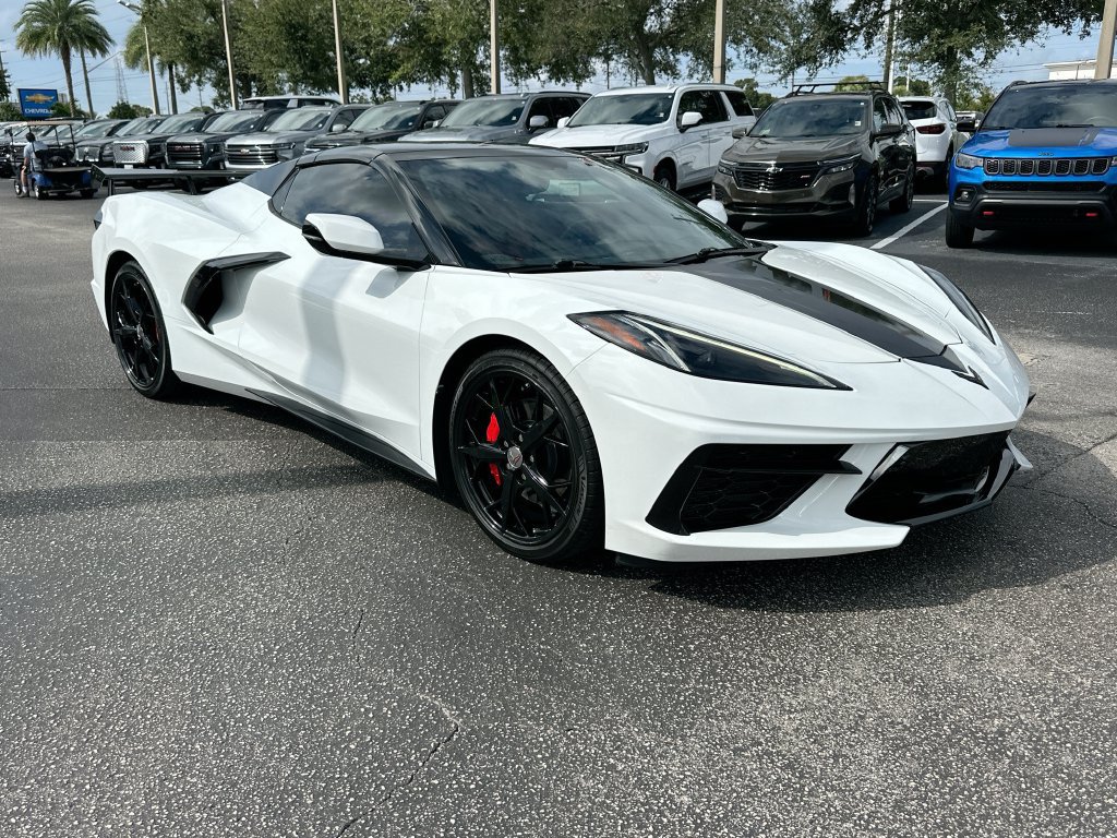 Used 2022 Chevrolet Corvette Stingray Preferred Conv w/ 2LT RWD image 3