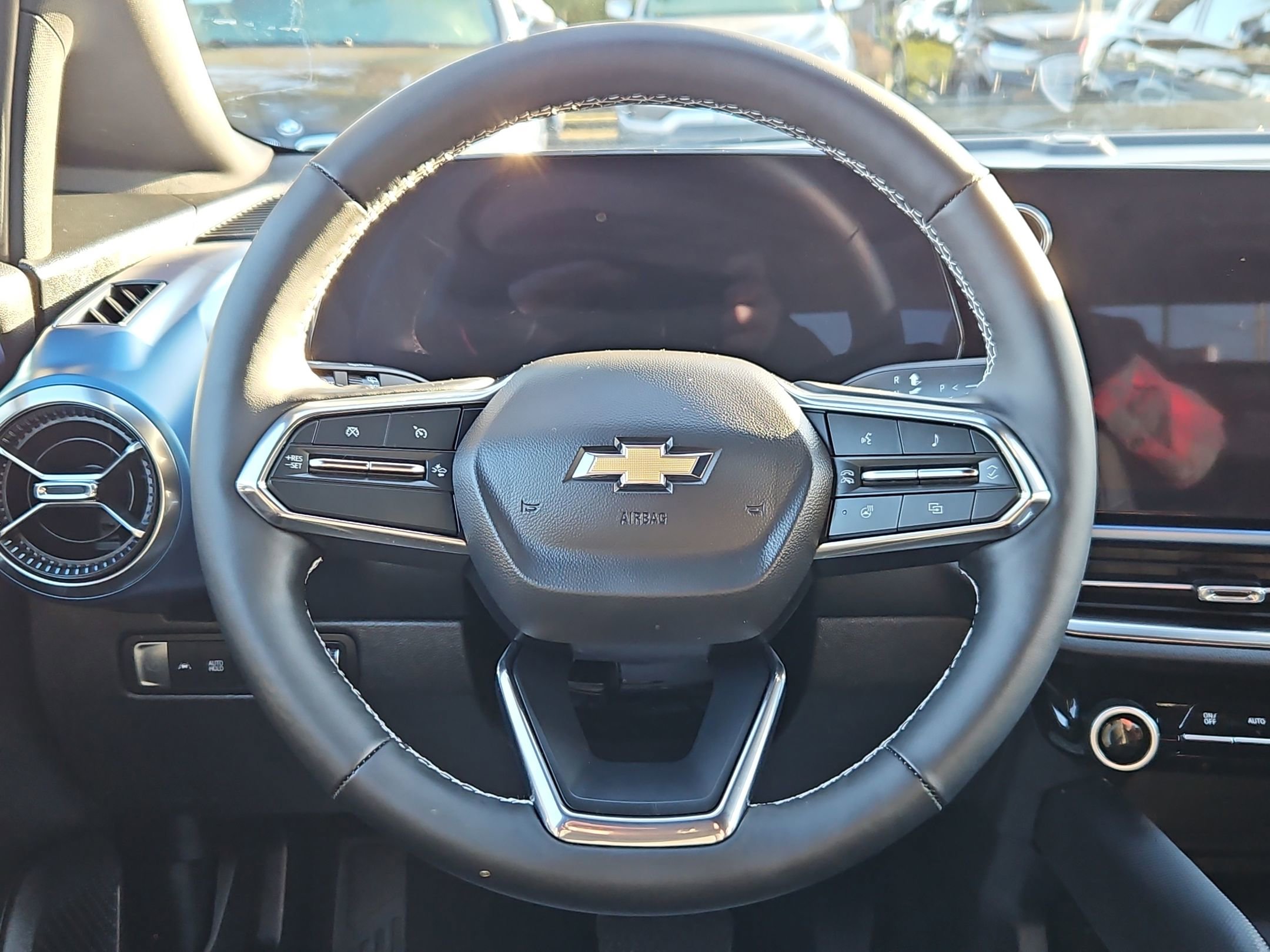 Used 2024 Chevrolet Equinox EV LT w/ LPO, Blackout Package image 14