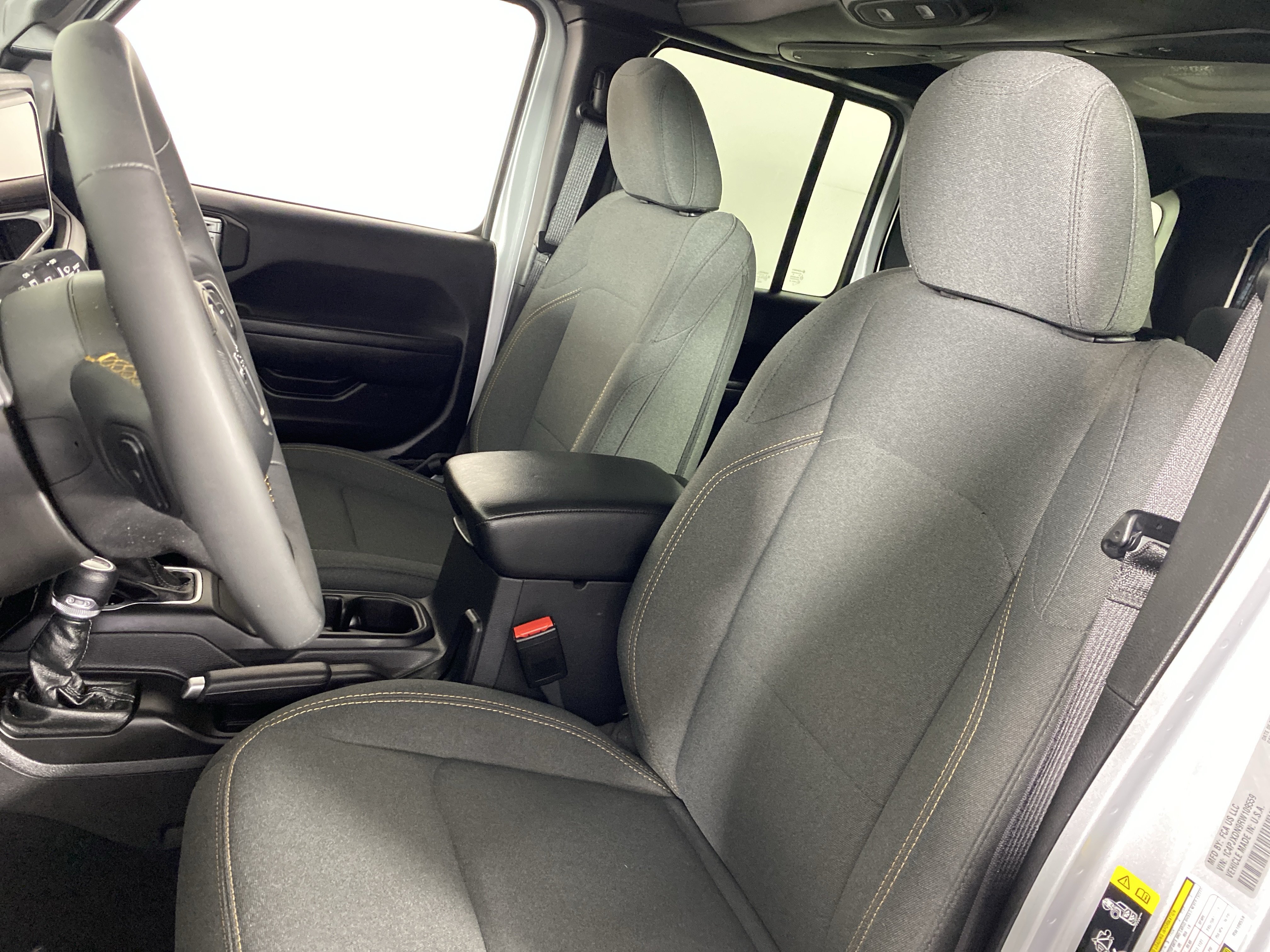 Used 2024 Jeep Wrangler Unlimited Sport AWD/4WD image 17