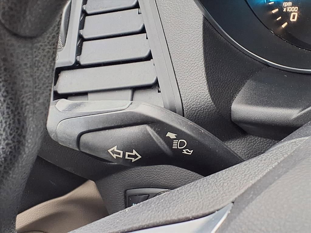 Used 2016 Ford Escape SE w/ Equipment Group 201A image 21