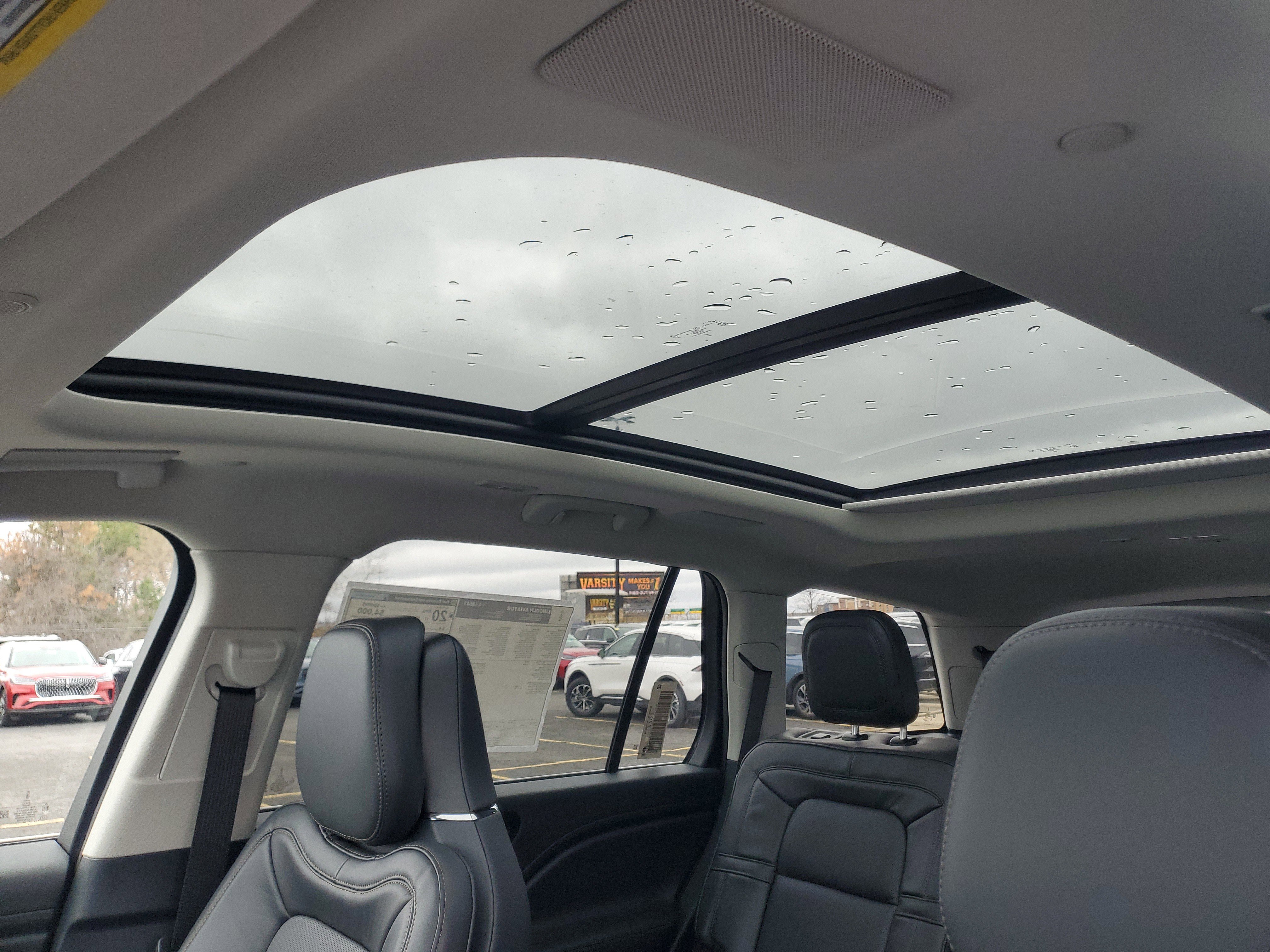 New 2026 Lincoln Aviator Reserve image 9