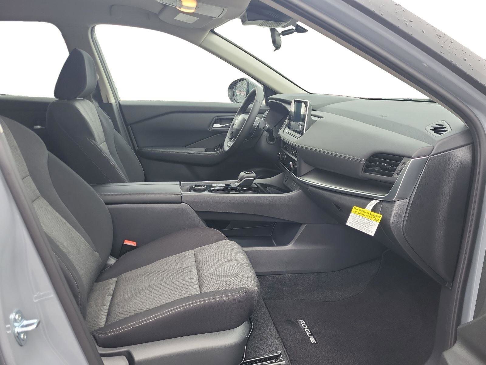 New 2026 Nissan Rogue SV w/ Cold Weather Package image 25