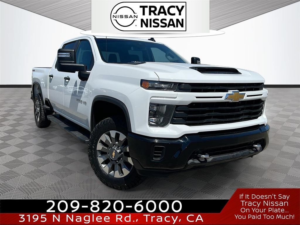 Used 2024 Chevrolet Silverado 2500 Custom w/ Custom Value Package AWD/4WD image 1
