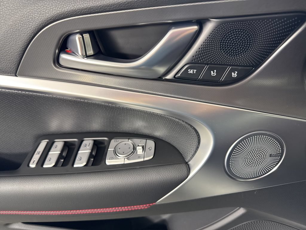 New 2026 Genesis G70 3.3T Sport Prestige AWD/4WD image 19