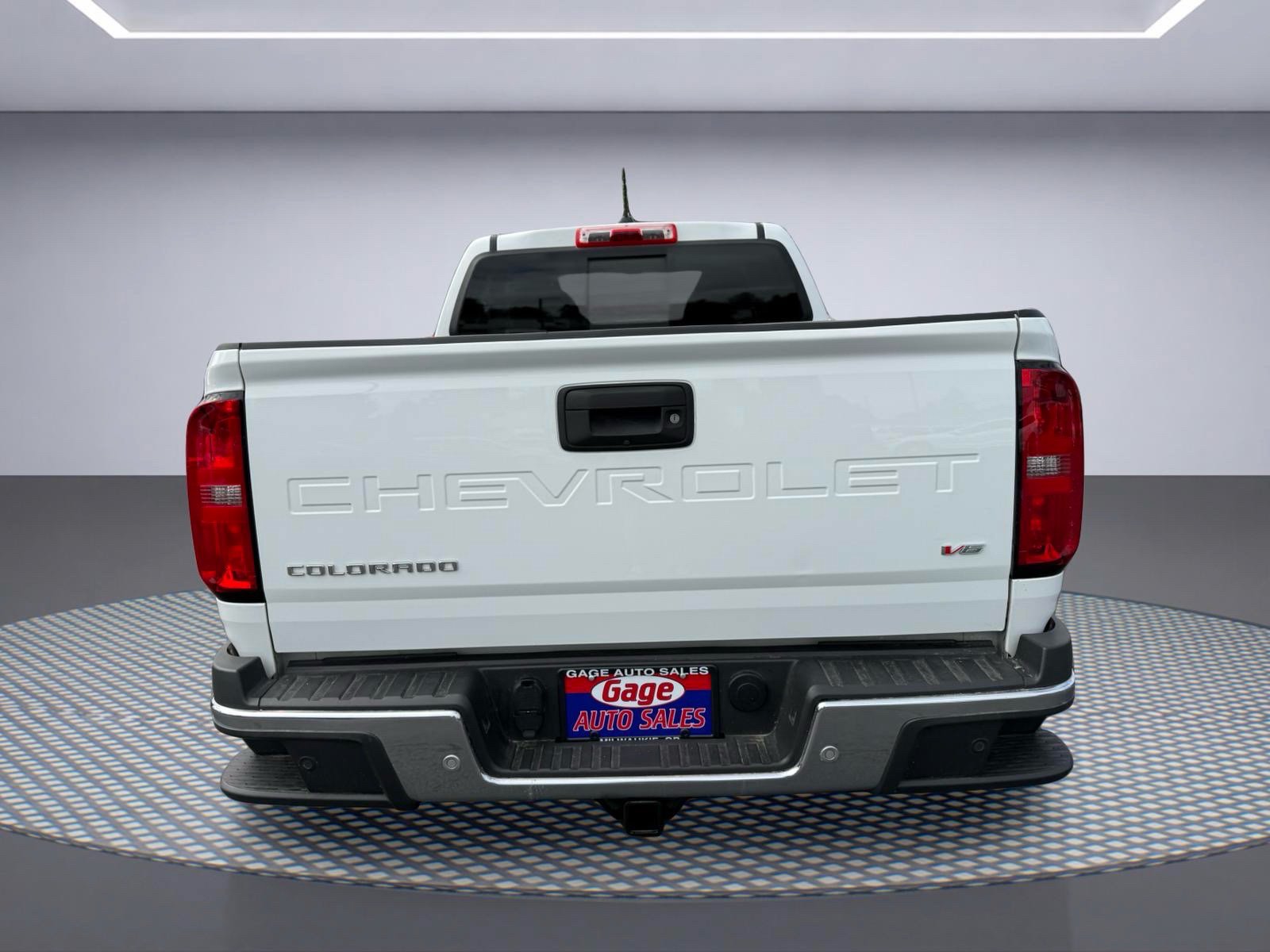 Used 2022 Chevrolet Colorado LT w/ Safety Package AWD/4WD image 6