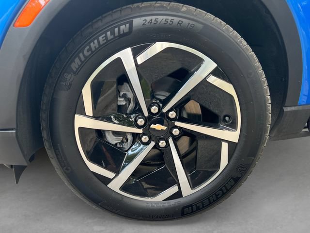 Used 2025 Chevrolet Equinox EV LT w/ Comfort Package AWD/4WD image 10