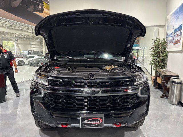 Used 2022 Chevrolet Tahoe Z71 w/ Luxury Package AWD/4WD image 38