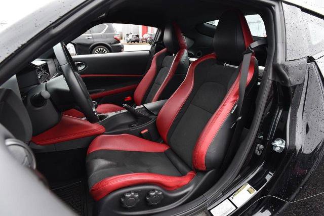 Certified 2024 Nissan Z Performance w/ Floor Mat Package image 24