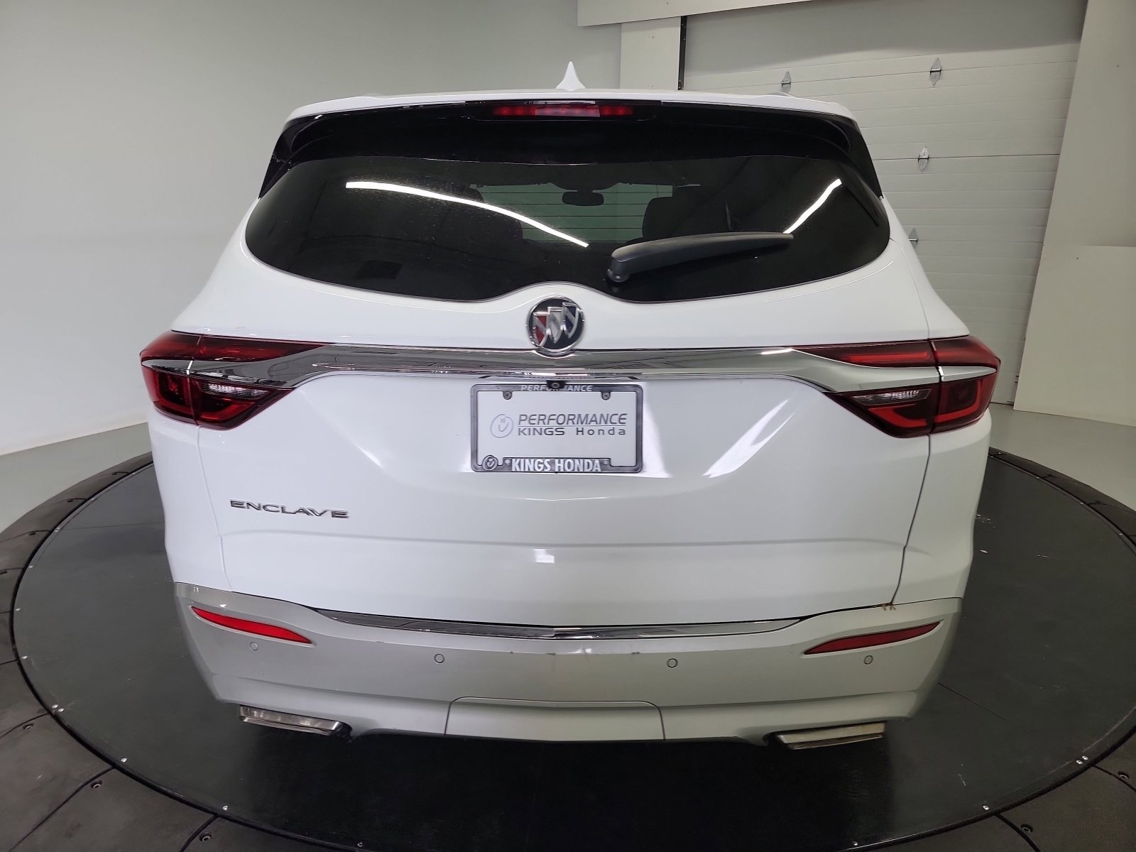 Used 2020 Buick Enclave Essence FWD image 8