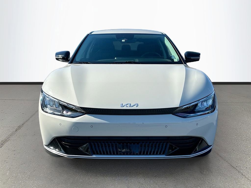 Used 2022 Kia EV6 Wind image 2