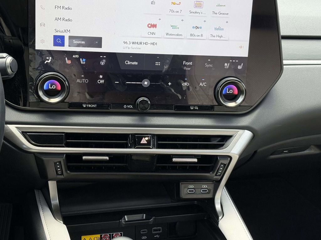 Used 2024 Lexus RX 350 Premium w/ Accessory Package (Z1) image 19