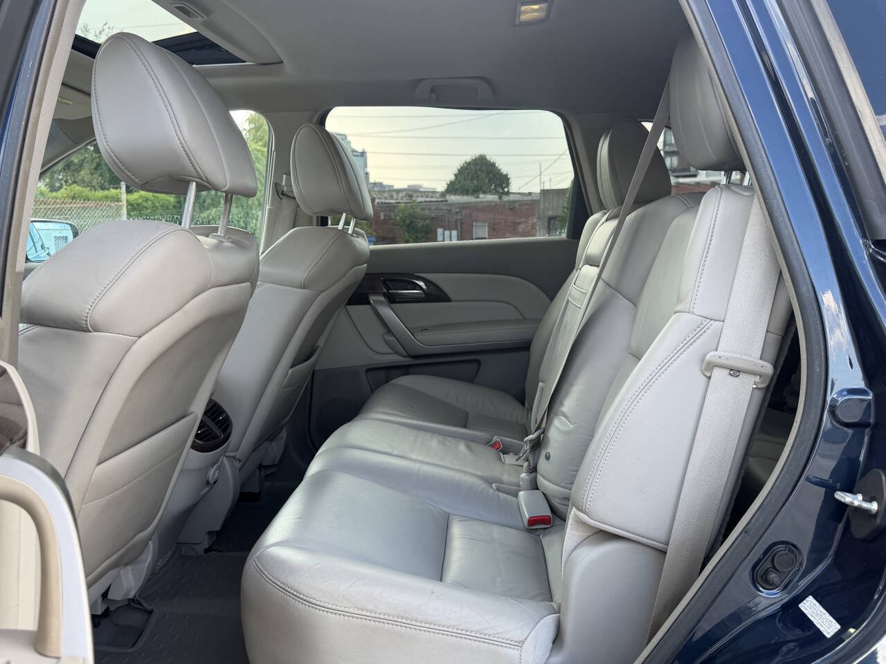 Used 2011 Acura MDX w/ Technology Package AWD/4WD image 18