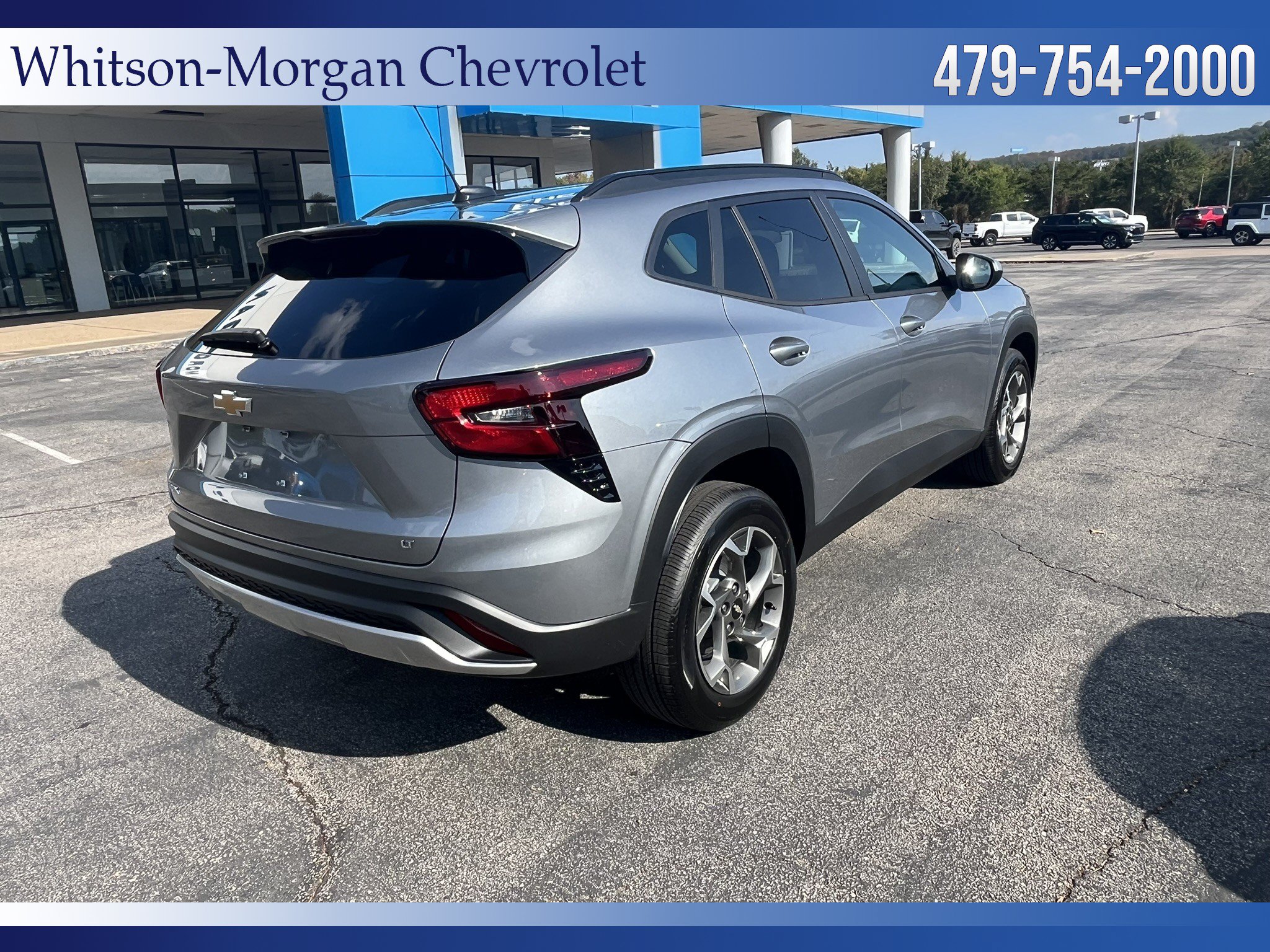 New 2026 Chevrolet Trax LT w/ LT Convenience Package FWD image 5