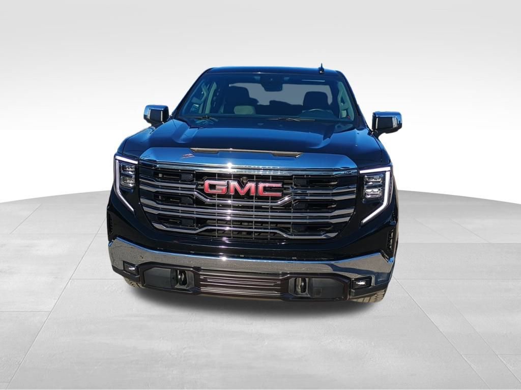 Used 2023 GMC Sierra 1500 SLT w/ SLT Premium Package image 2