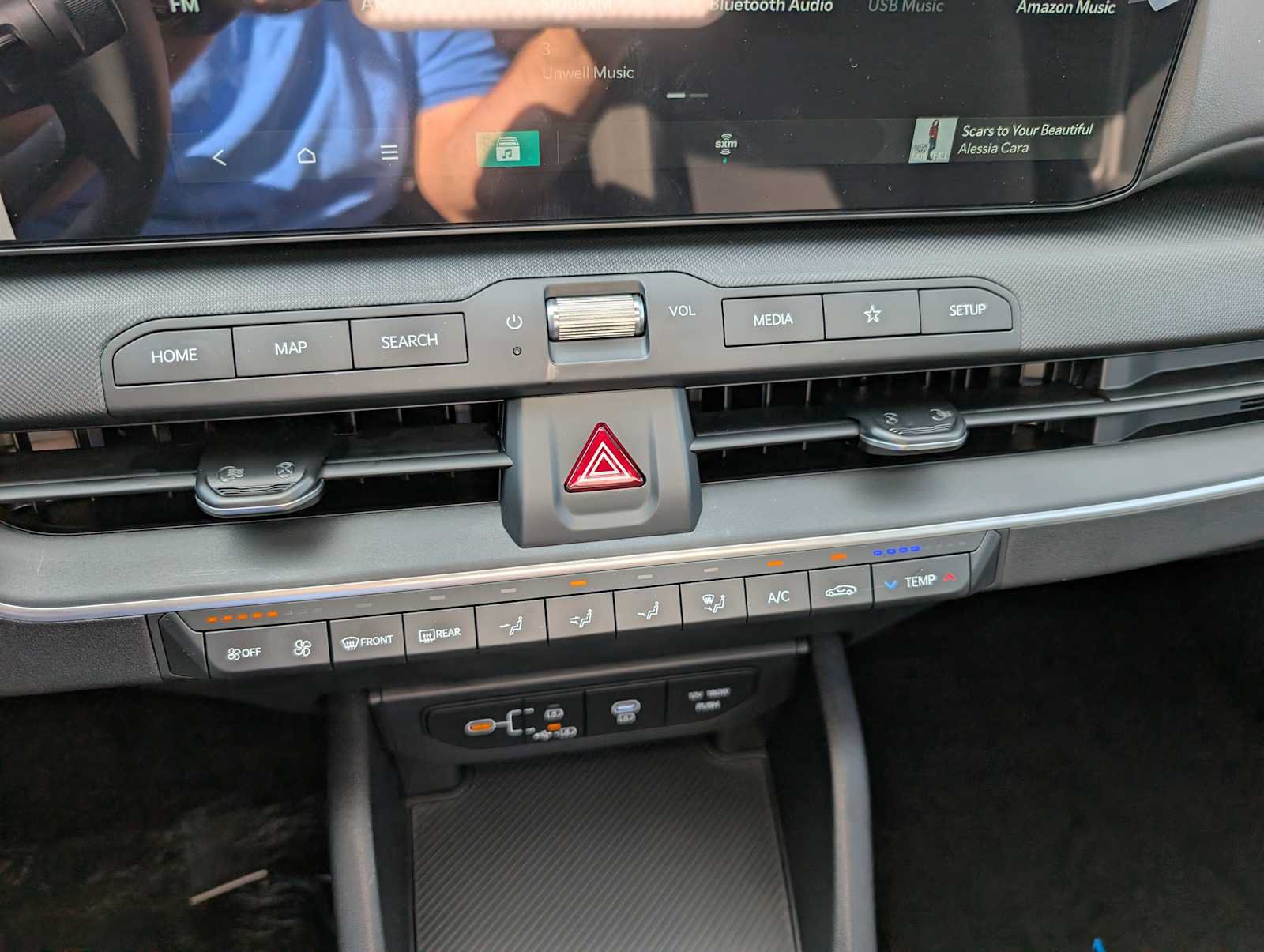 New 2026 Kia K4 FWD image 25
