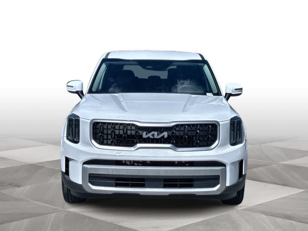 Used 2024 Kia Telluride LX FWD video 3