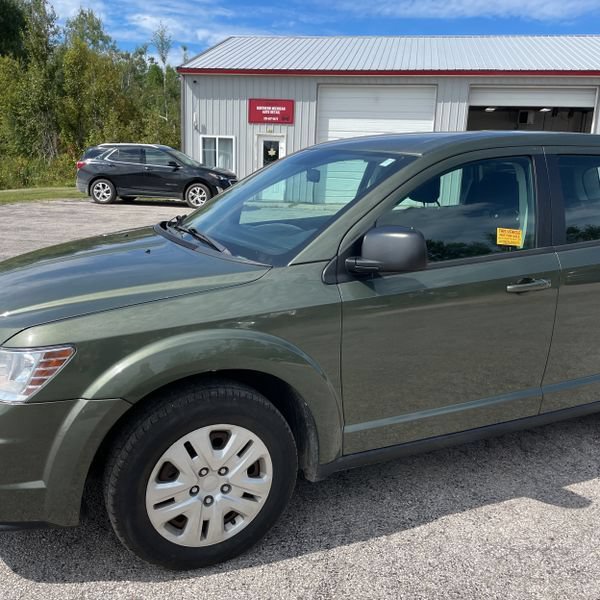 Used 2017 Dodge Journey SE FWD image 3
