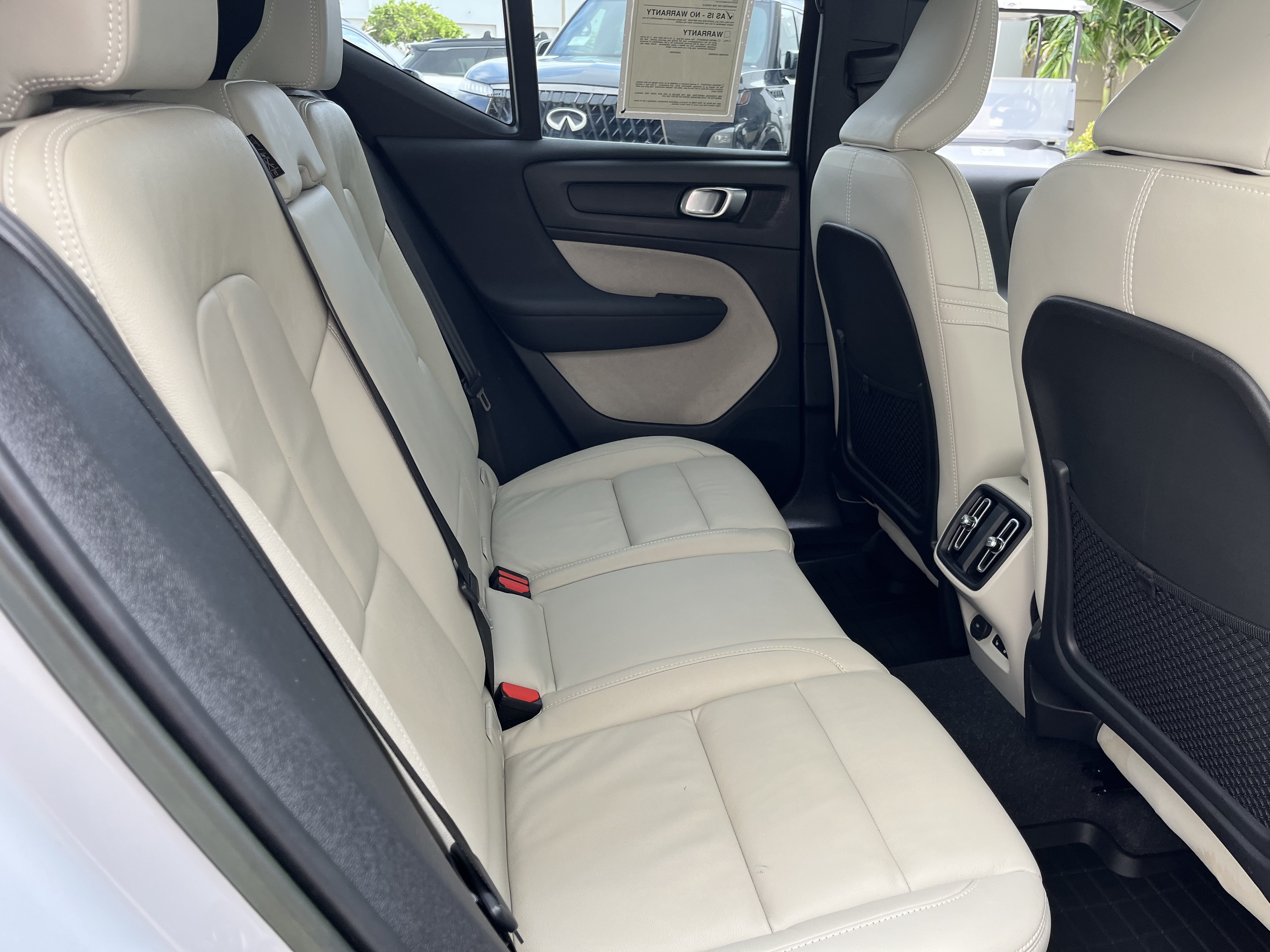 Used 2022 Volvo XC40 T5 Inscription w/ Advanced Package AWD/4WD image 19