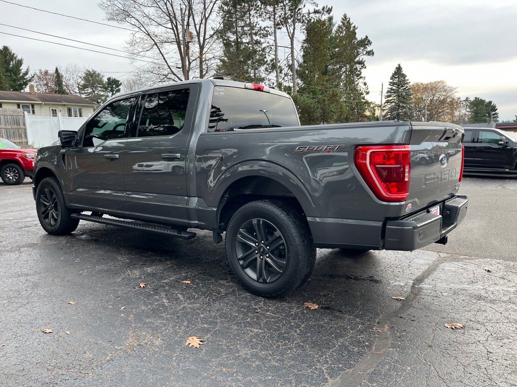 Used 2022 Ford F150 XLT w/ Equipment Group 302A High image 4