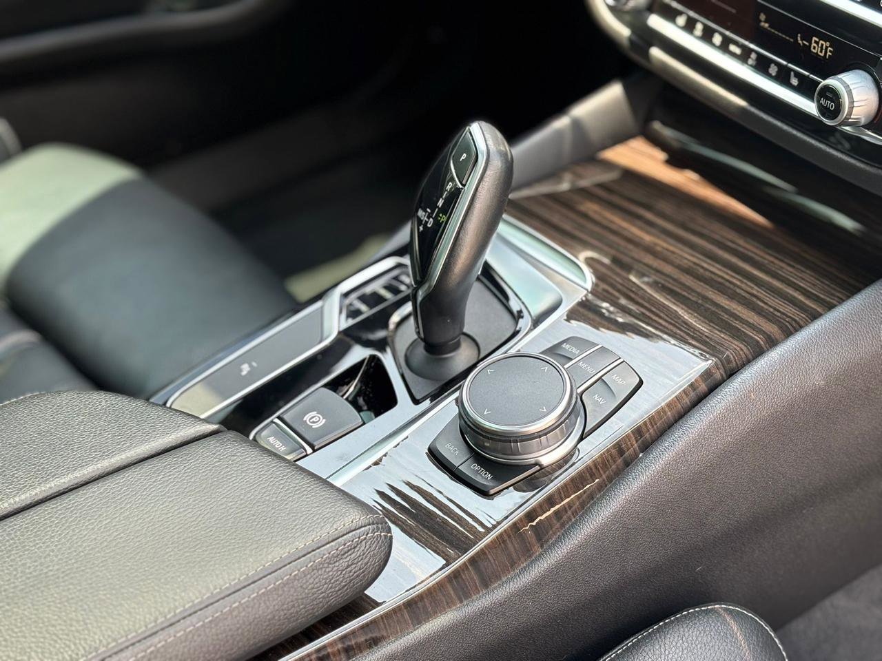 Used 2019 BMW 530i xDrive w/ Convenience Package AWD/4WD image 35