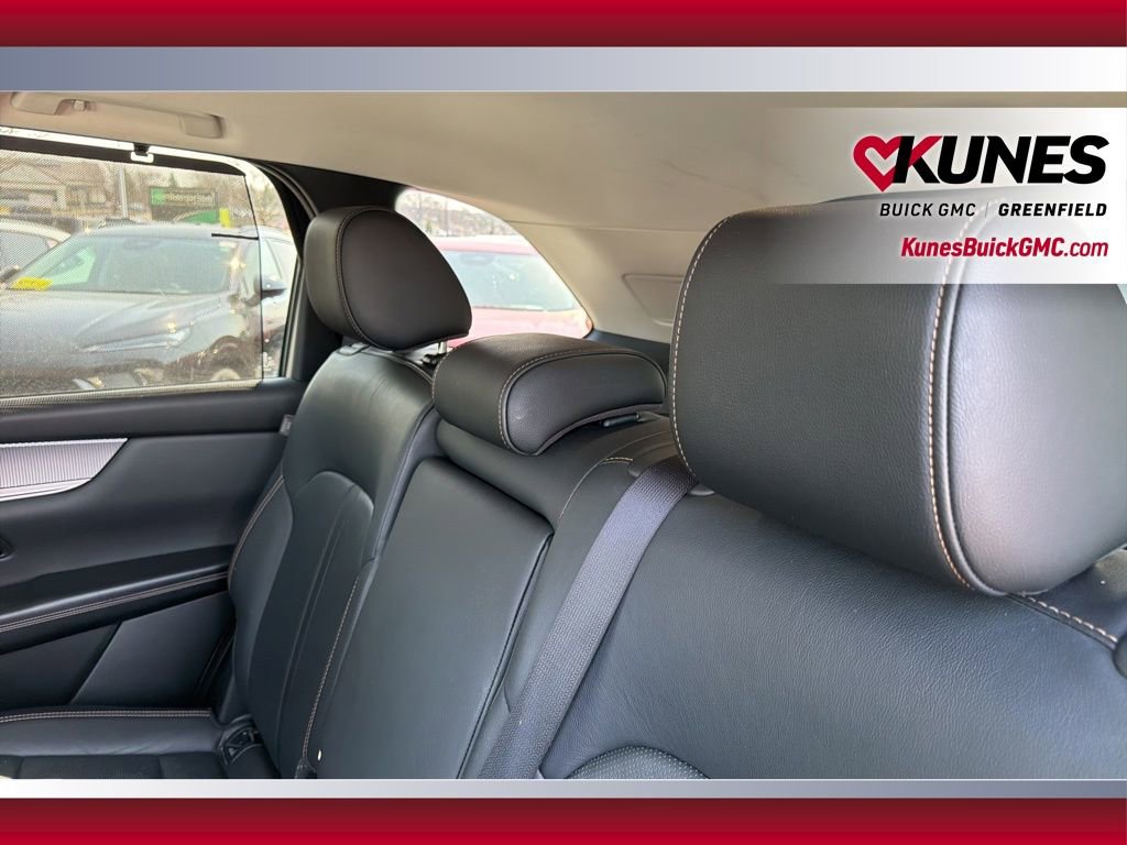 Used 2025 MAZDA CX-90 3.3 Turbo w/ Preferred Package image 38