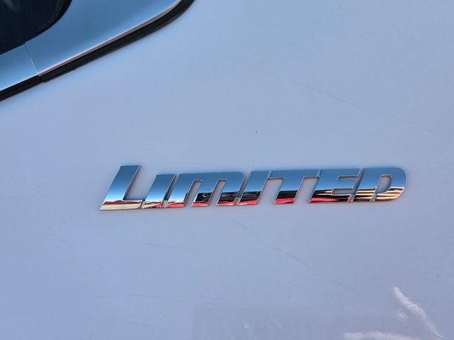 Used 2024 Toyota Tundra Limited w/ Power Package image 29